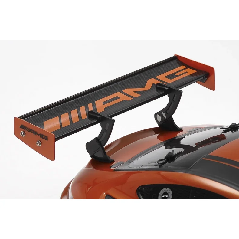 TAMIYA 1/10 R/C Mercedes-AMG GT3 EVO (Orange Painted Body) (TT-02) Samles�t.