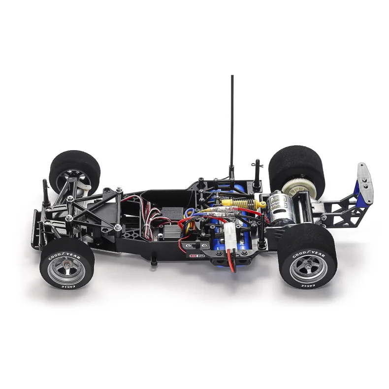 TAMIYA 1/10 R/C Nissan R91CP Samles�t.