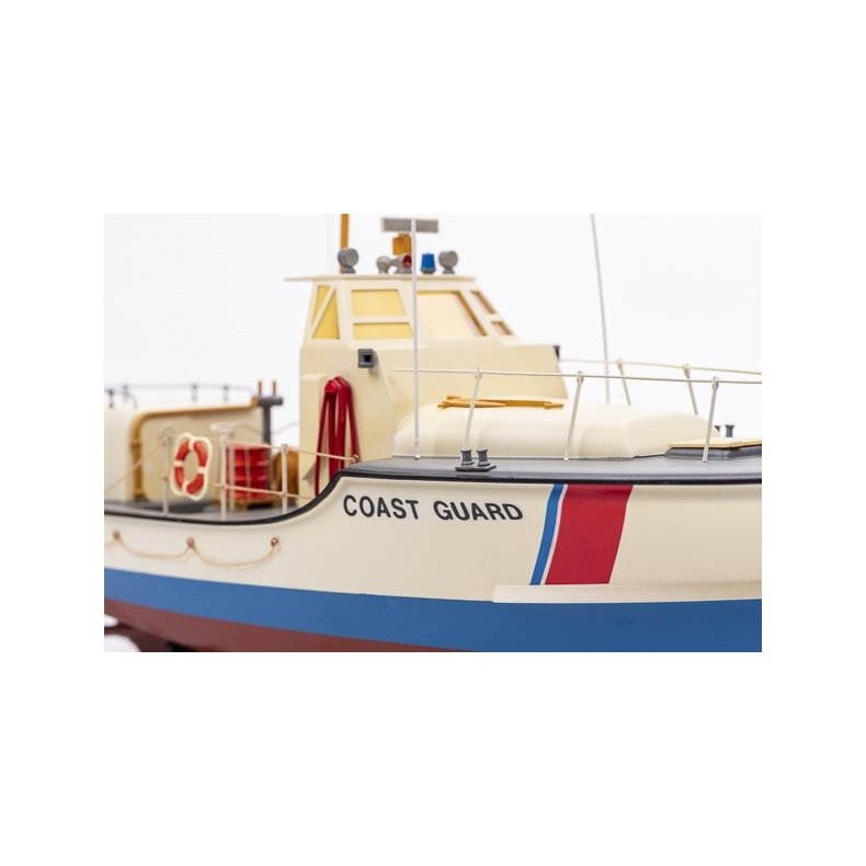 1:40 U.S. COAST GUARDS ( PLASTIC HULL )