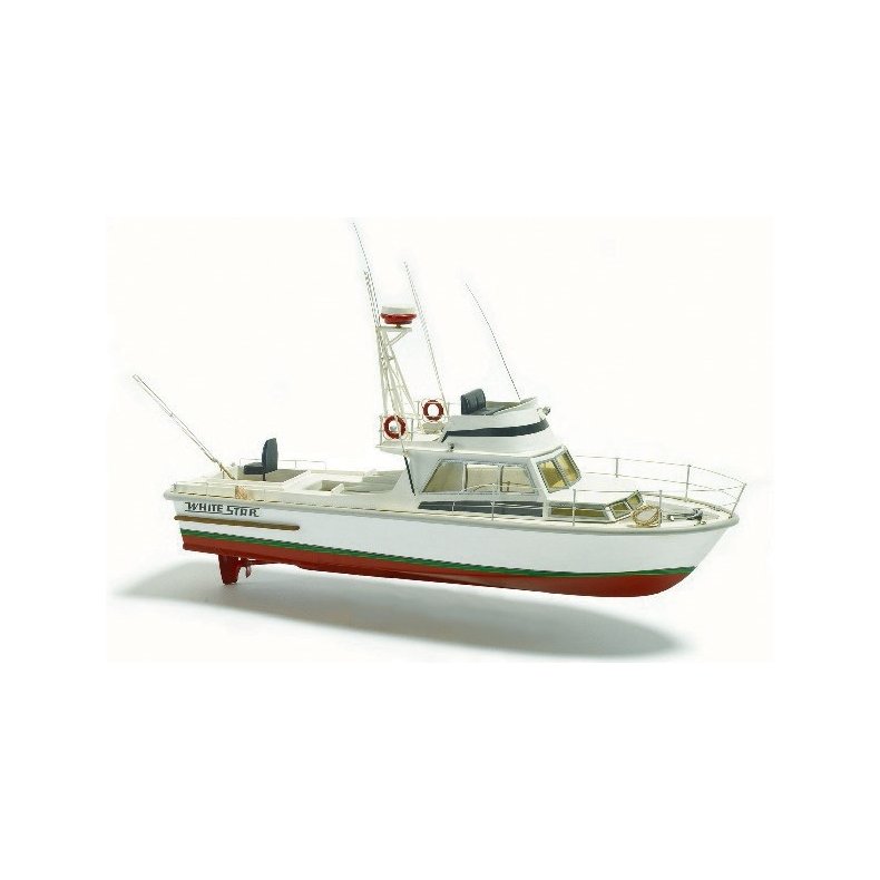 WHITE STAR ( PLASTIC HULL )