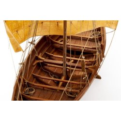 1:25 ROAR EGE -WOODEN HULL