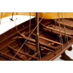 1:25 ROAR EGE -WOODEN HULL