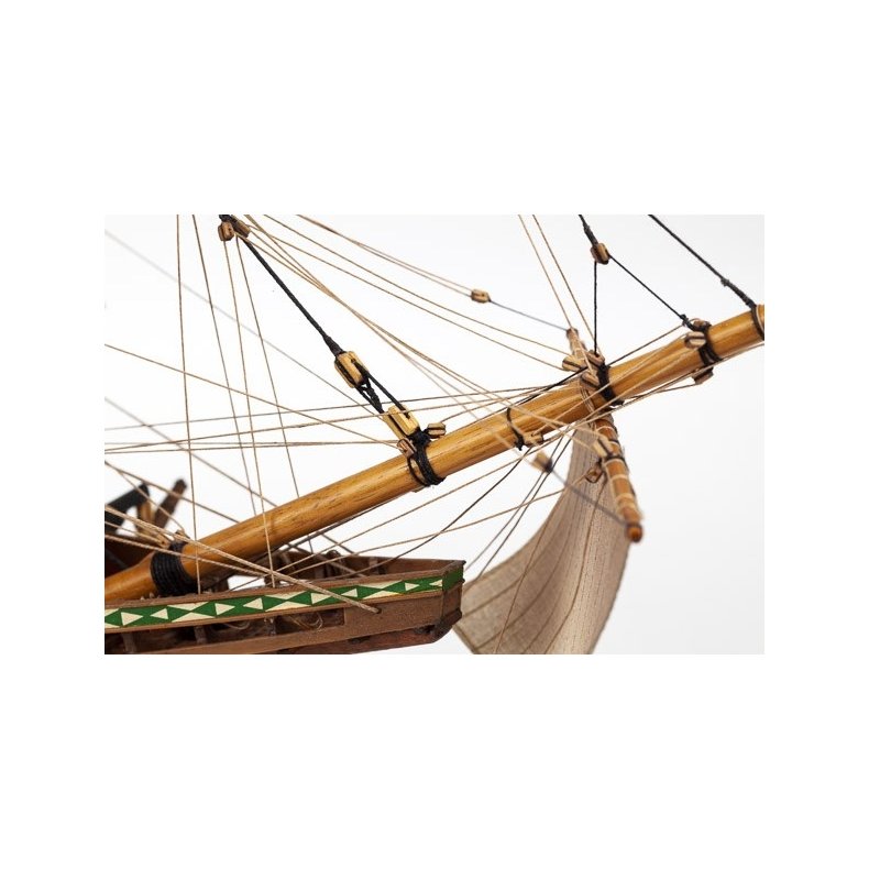 1:60 MAYFLOWER -WOODEN HULL