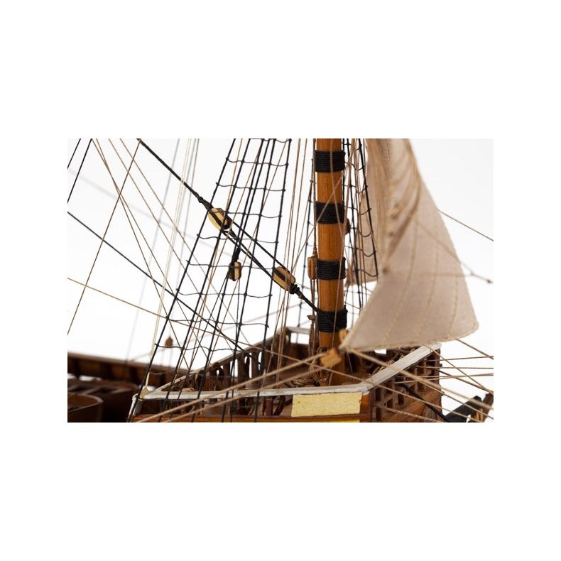 1:60 MAYFLOWER -WOODEN HULL