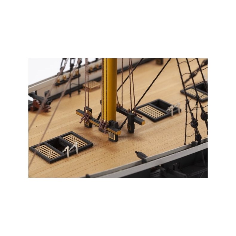 1:100 HMS WARRIOR -WOODEN HULL