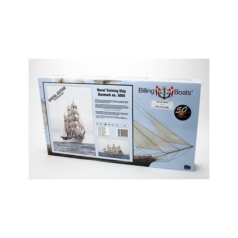 1:100 DANMARK SPECIAL EDITION -WOODEN HULL