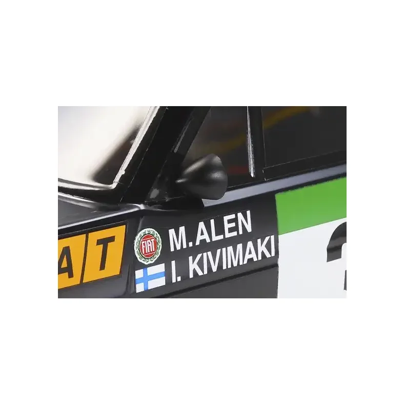 TAMIYA 1/10 R/C Fiat 131 Abarth Rally Olio Fiat (MF-01X)  Samles�t